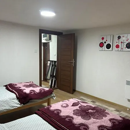 2bdr - Zlaja Apartment *