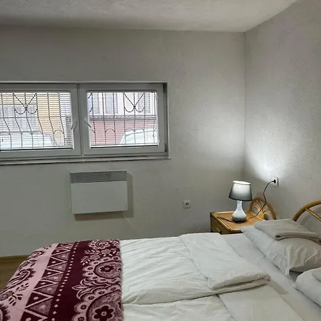 2bdr - Zlaja Apartment *